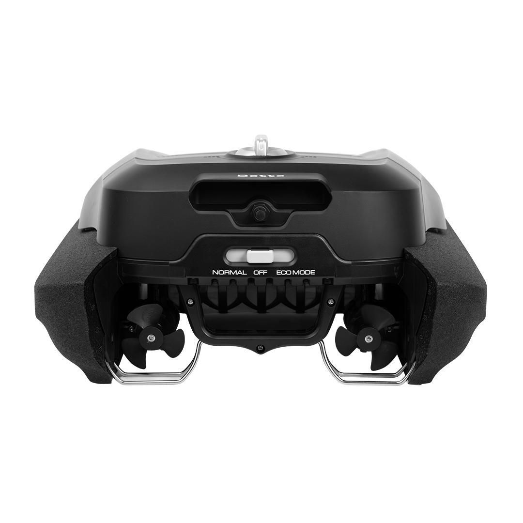 Betta Flex - Solar-Powered Robotic Pool Skimmer