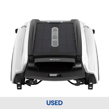 Betta SE - Solar-Powered Robotic Pool Skimmer (Used)